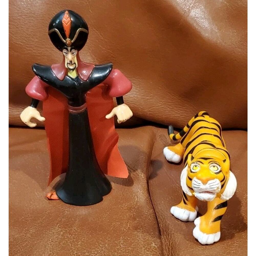 Disney Aladdin Jafar Rajah Tiger Collectible Action Figures Cake Toppers Flaws